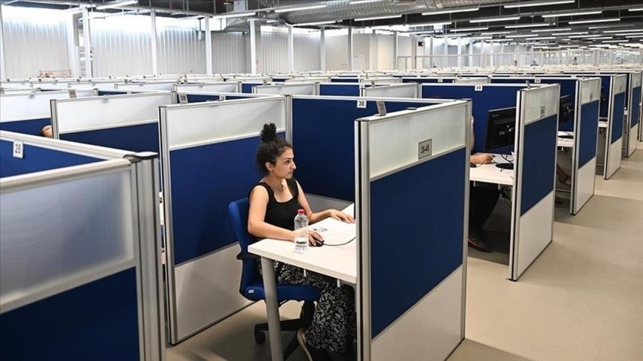 ÖSYM, Türkçe düzeyini e-YDTS ile ölçecek