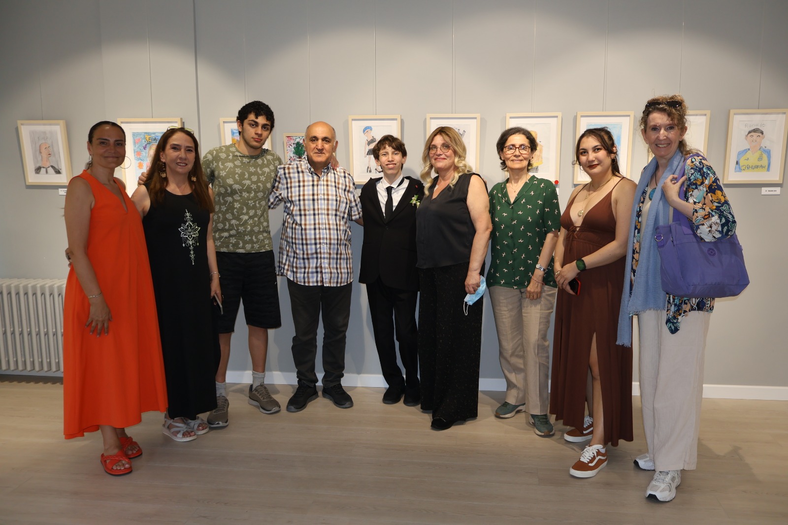 Genç Yetenekten İkinci Kişisel Sergi: "Evrimleşen Turtalar"