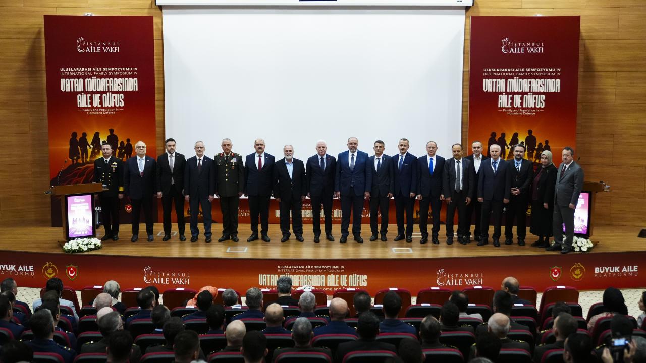 İstanbul'da 4. Uluslararası Aile Sempozyumu düzenlendi