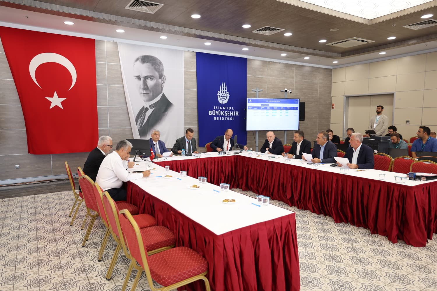 İBB 9’UNCU TAKSİ İHALESİNİ GERÇEKLEŞTİRDİ