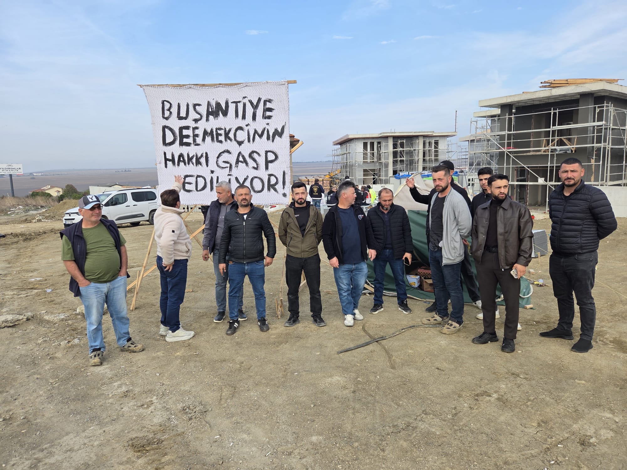 Silivri’de Maaş Eyleminde Yeni Gelişme: İşçiler Şantiyeden Çıkarıldıklarını Söyledi